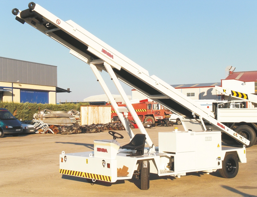 Camión escalera industrial con motor reconstruido